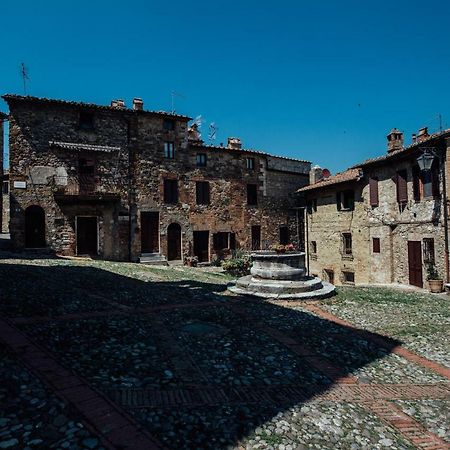 Antico Teatro Apartamento Castiglione dʼOrcia Exterior foto